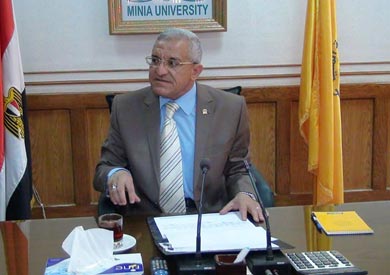 جمال الدين علي أبو المجد رئيس جامعة المنيا